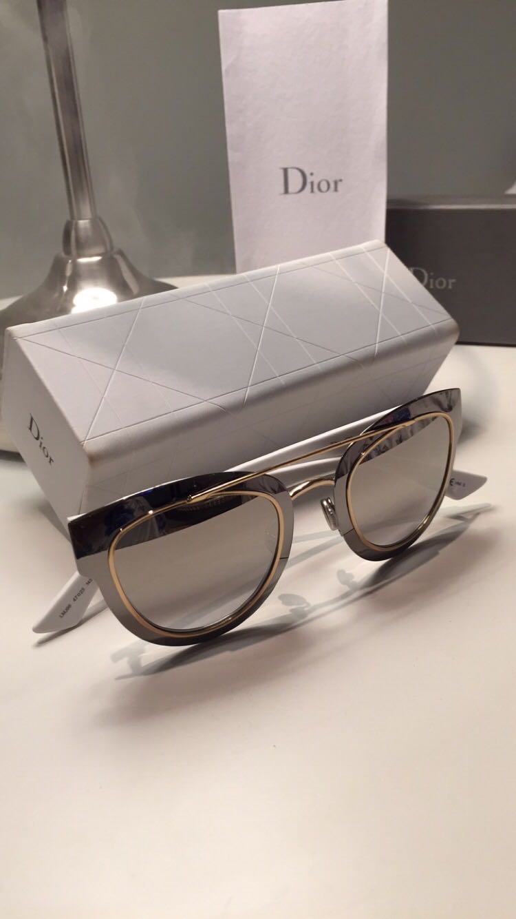 نظارة ديور اصليه مع الفاتوره