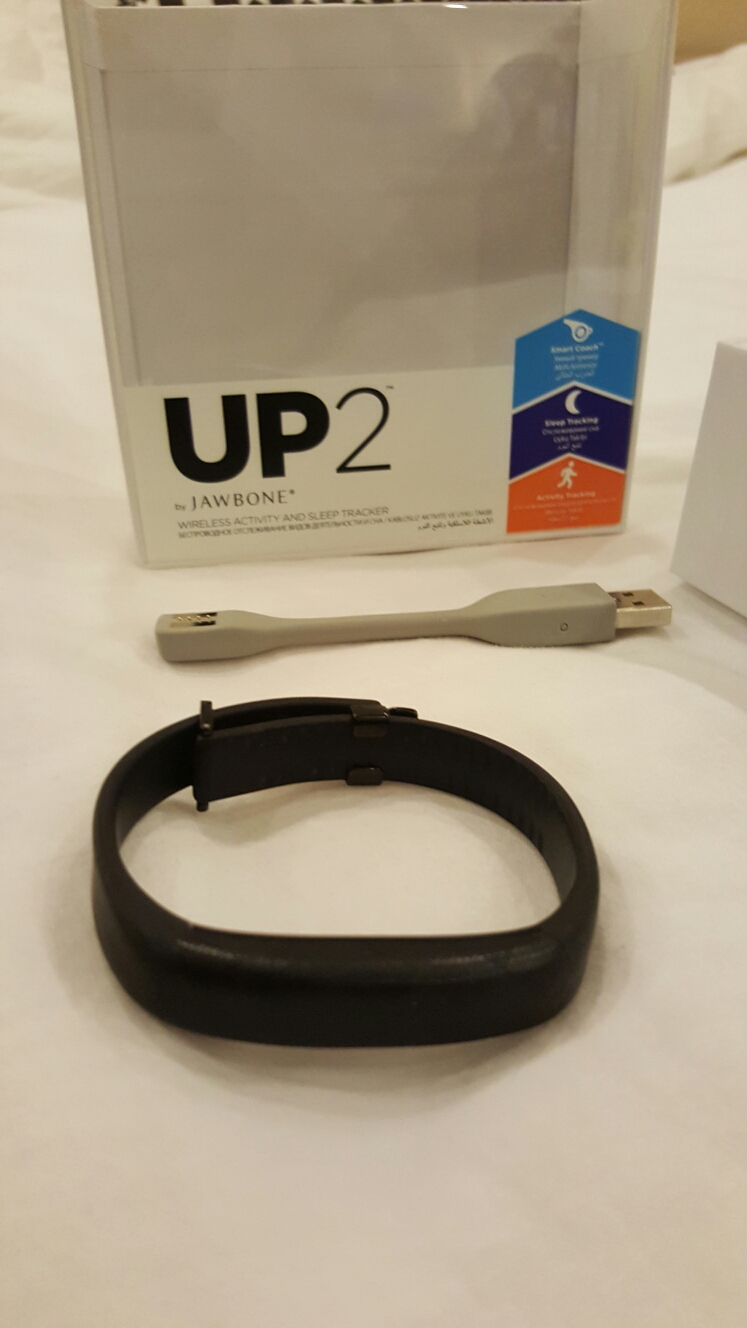 سوار رياضي لحساب الخطوات ووالسعرات الحراريه