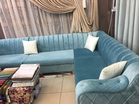 الضجيج خلف مركز سلطان مجمع تيونز السرداب محل ٧٣