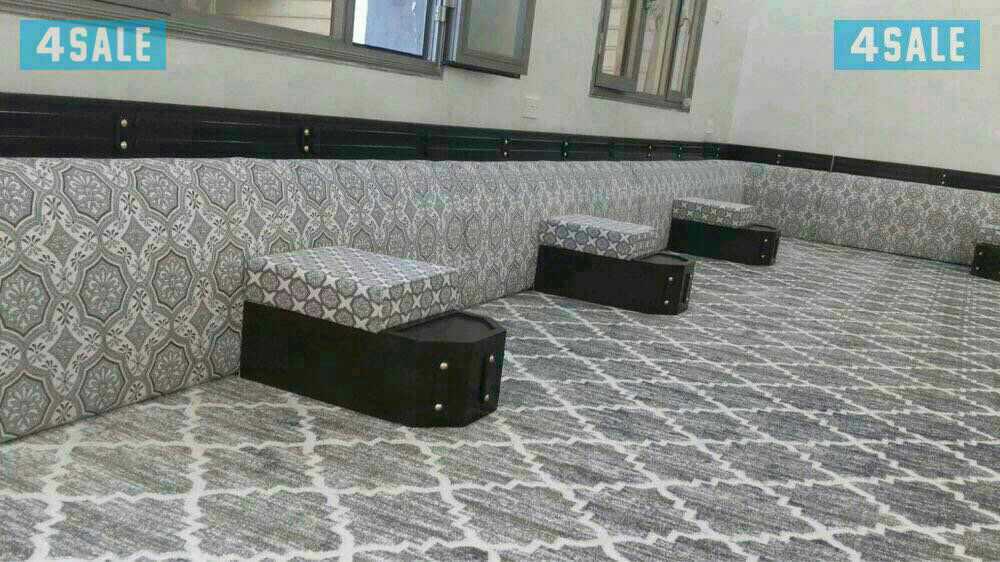 تفصيل تنجيد وستائر جلسات صالات دونيات اطقم كنب مجالس عربية مساند خشب مراكي تكايات اسفنج البغلي تفصيل جميع انواع الستائر يوجد جميع انواع السجاد وفك تركيب انواع الستائر اتصل يصلك المندوب ابو خالد 