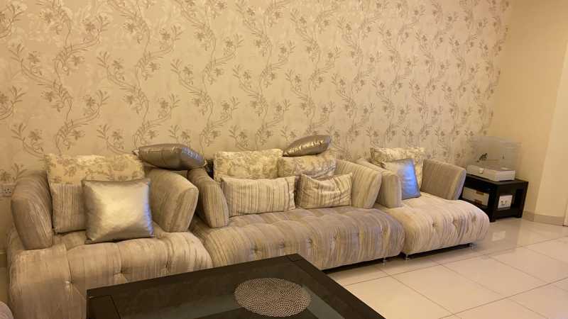 نشتري الاثاث المنزلي