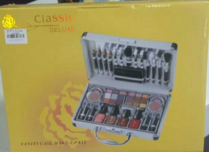 مستحضرات تجميل